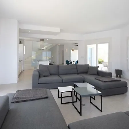Syros-villa * Кинион