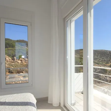 Syros-villa * Кинион