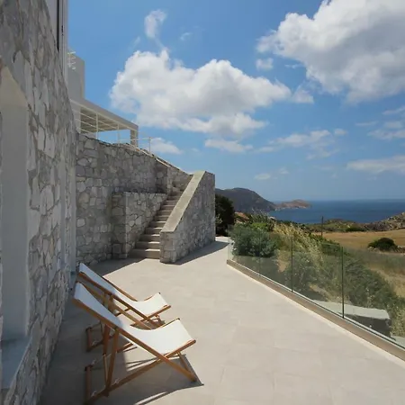 Syros-villa * Кинион