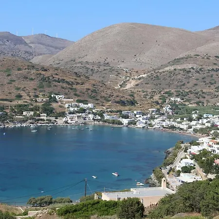 Syros-villa * Кинион